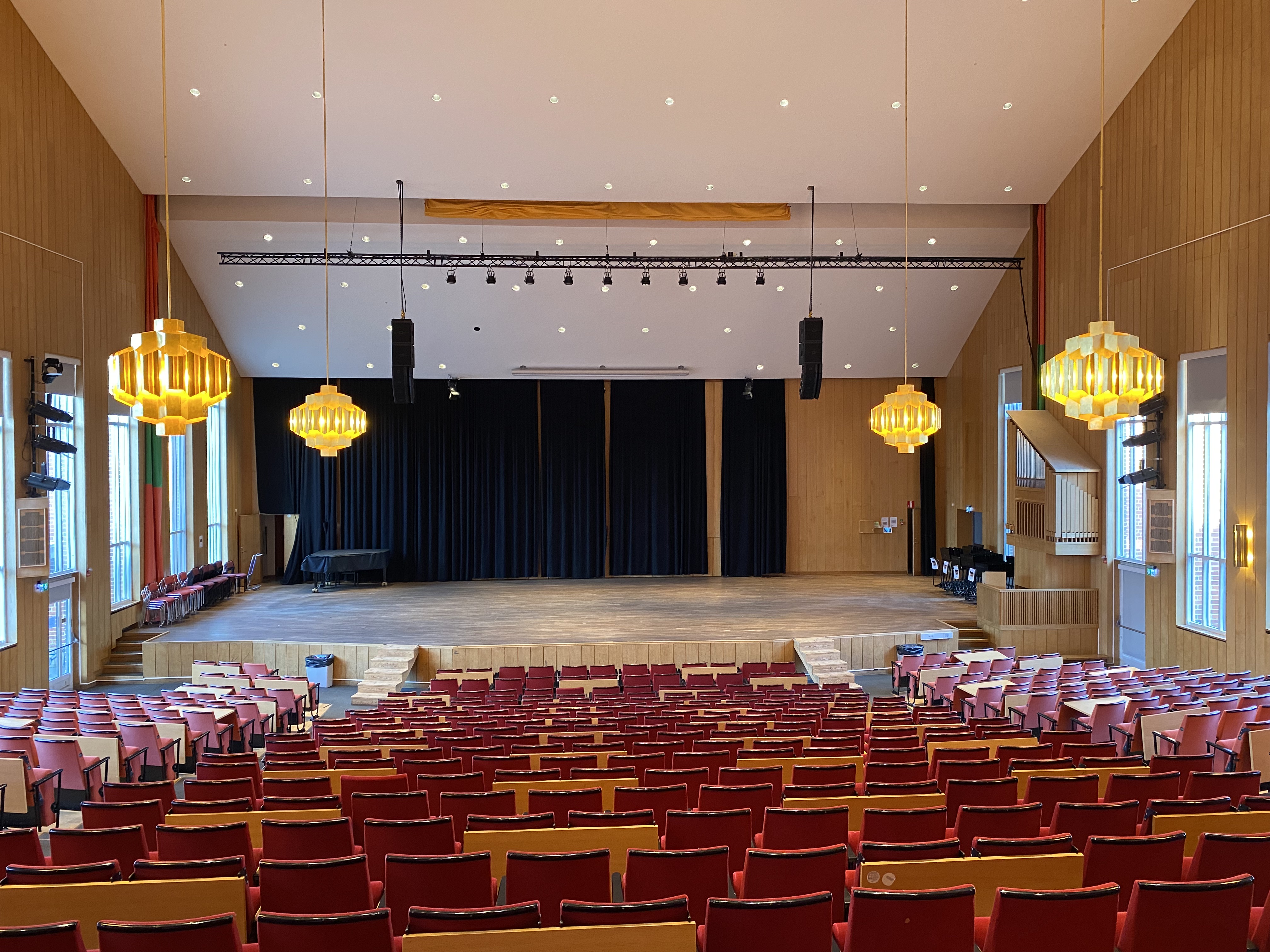 Nacka aula scen