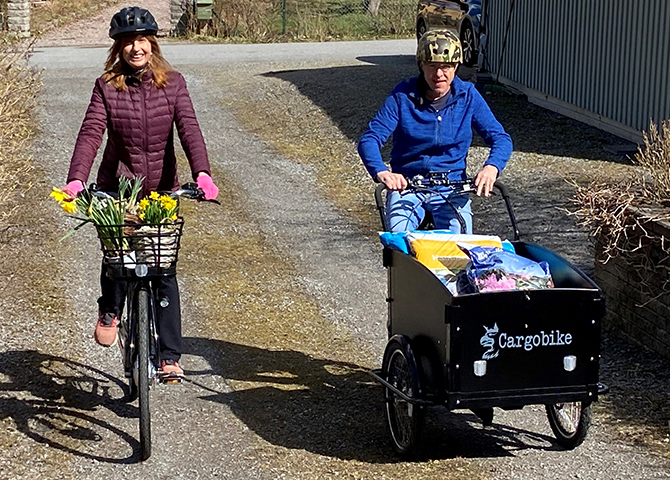 Familj som deltar i projekt Utan-bilen-dealen