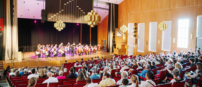 Ridåinvigning Nacka aula__ scenen_Foto Ryno Quantz-1.jpg