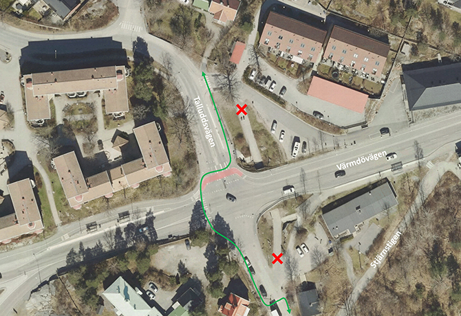 Karta som visar vilken väg de som går eller cyklar ska ta under tiden gång- och cykeltunneln är stängd.