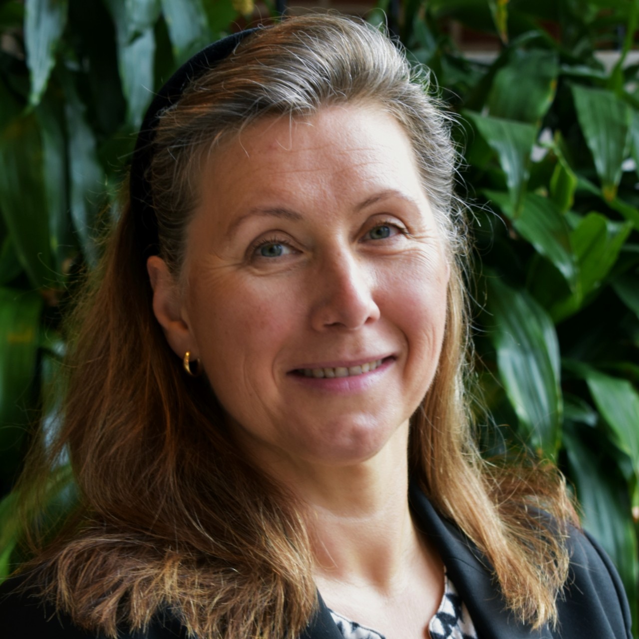 Irina Karjalainen kvadrat.jpg