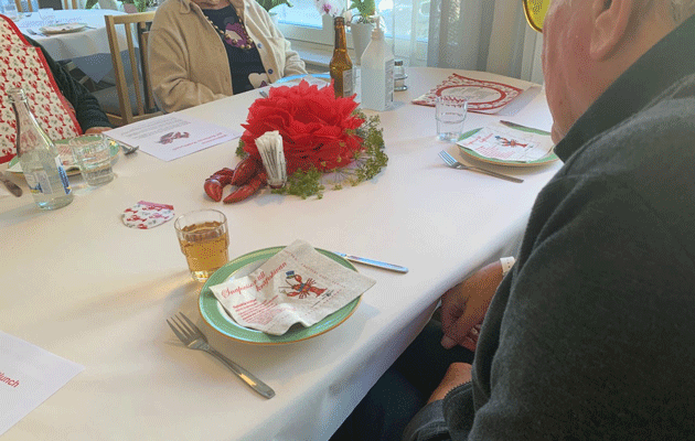 Bord-dukat-till-fest