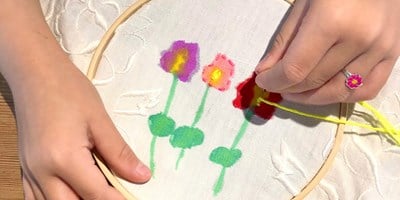 Brodera midsommarblomster